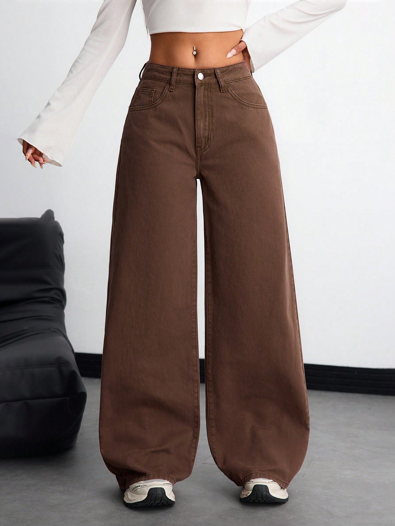 BROWN WIDE LEG JEANS