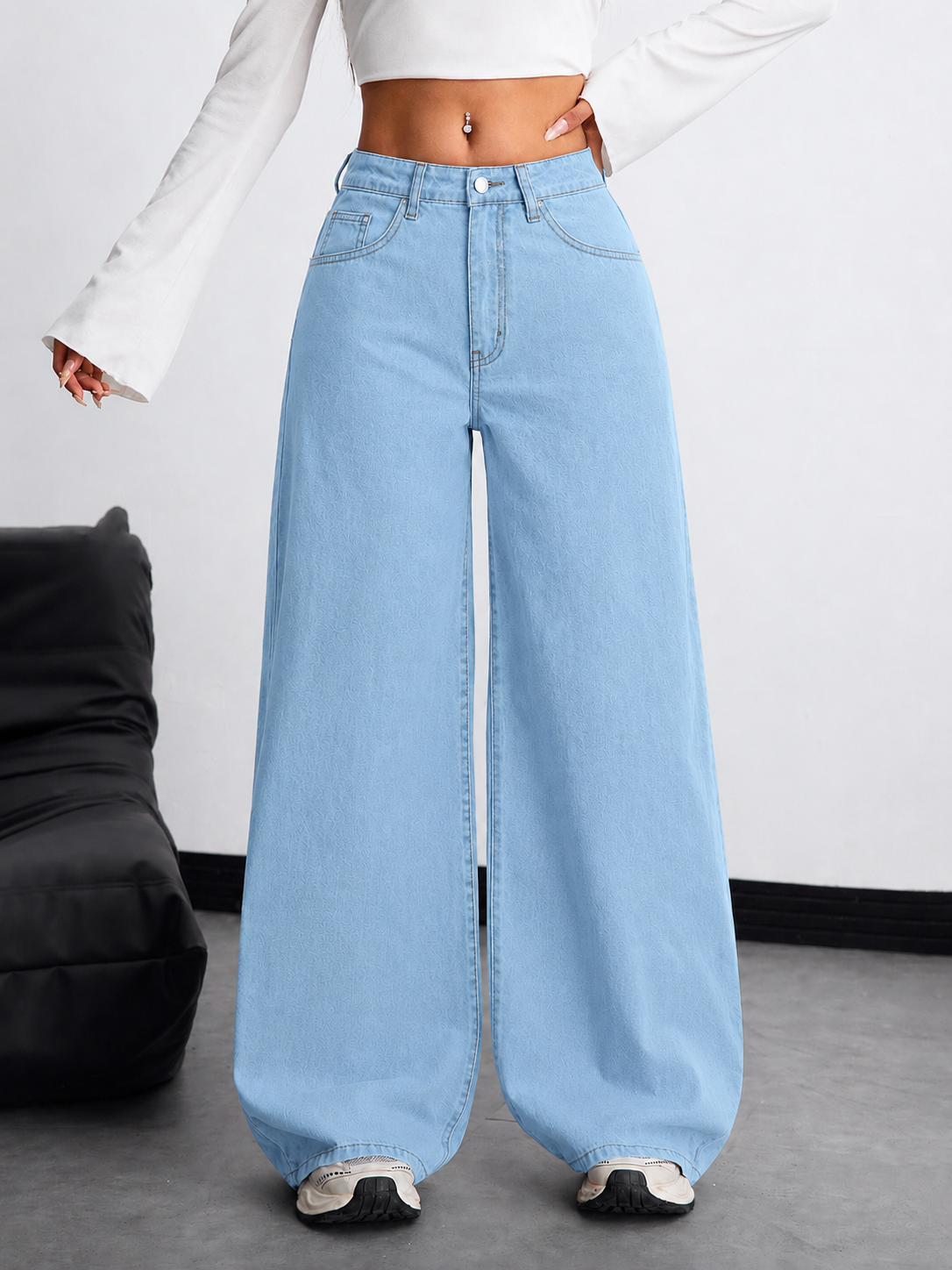 ICE BLUE WIDE LEG JEANS