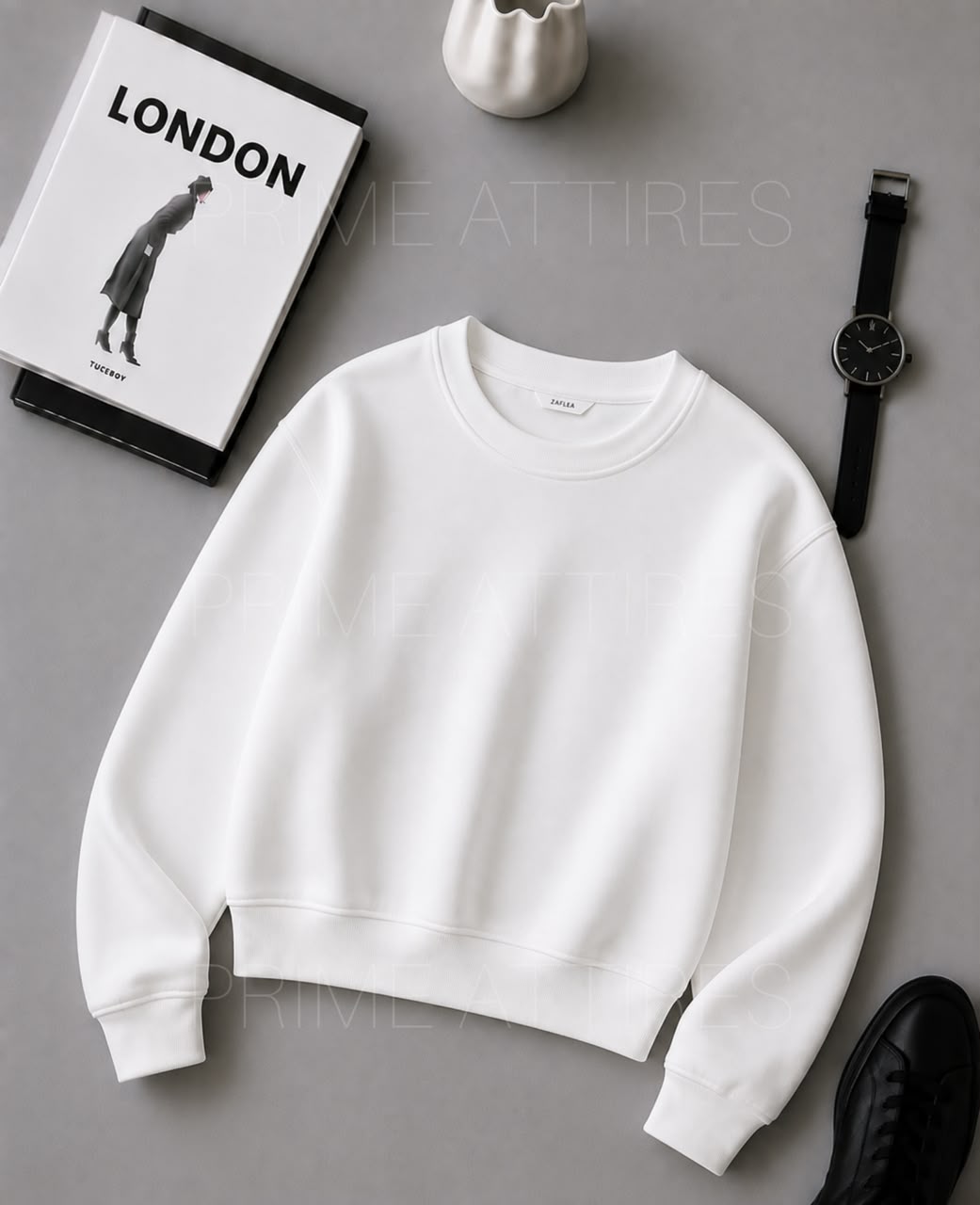 PREMIUM WHITE SWEATSHIRT